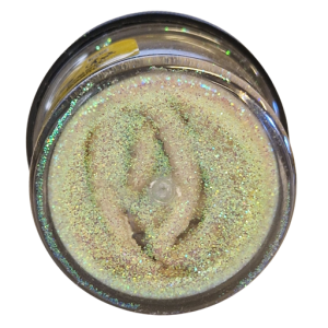 Köp PowerBait Honey Worm 25mm - Natural/Scales (Banana Boost) på MiEKO