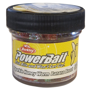 Köp PowerBait Honey Worm 25mm - Red/Scales (Banana Boost) på MiEKO!