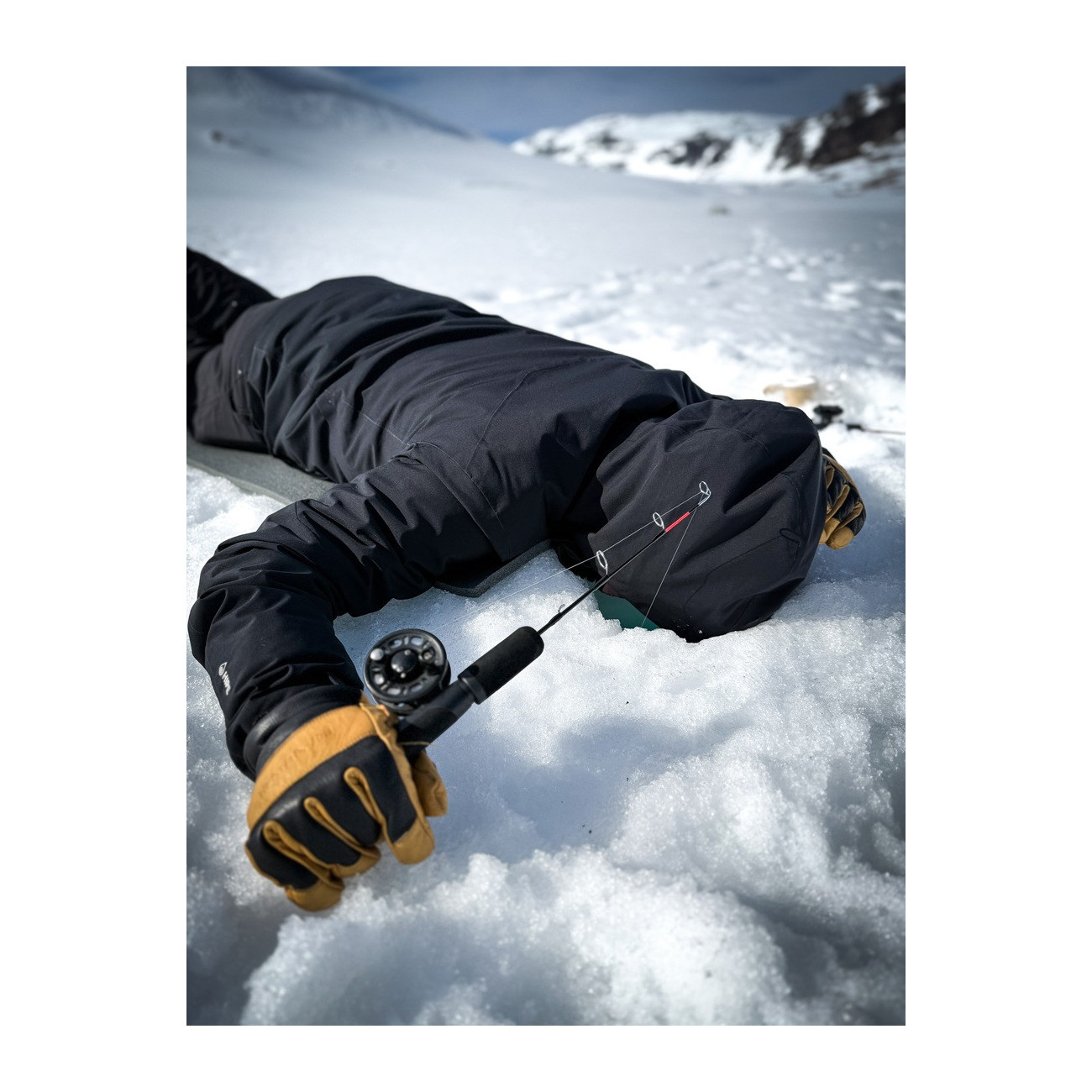 Köp Hurricane ICE Sight Medium 41cm - Pimpelspö på MiEKOfishing.se!