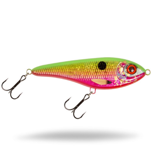 Köp Buster Jerk Shallow 15cm 66g - Clown Shoes på Miekofishing.se!