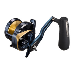 Köp Daiwa 25 Saltiga (G) 35L - Havsfiskerulle (LH) på Miekofishing.se!