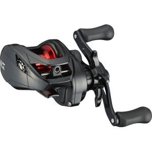 Köp Daiwa 21 PR100L (Vänstervev) - Lågprofilrulle på Miekofishing.se!