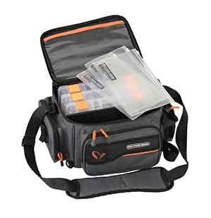 Köp Savage Gear System Box Bag M, online på Miekofishing.se! Fiskeväskor Miekofishing.se